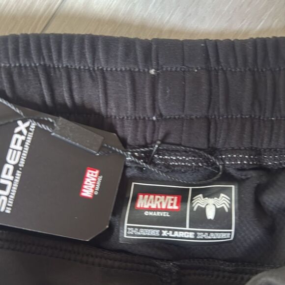 MARVEL VENOM Performance Joggers black size XL nwt - Picture 8 of 8